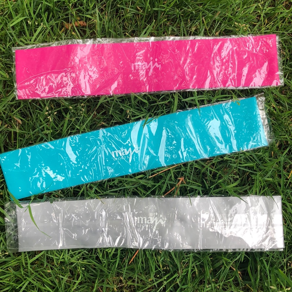 YOGA BUNDLE resistance bands, yoga block & weights
